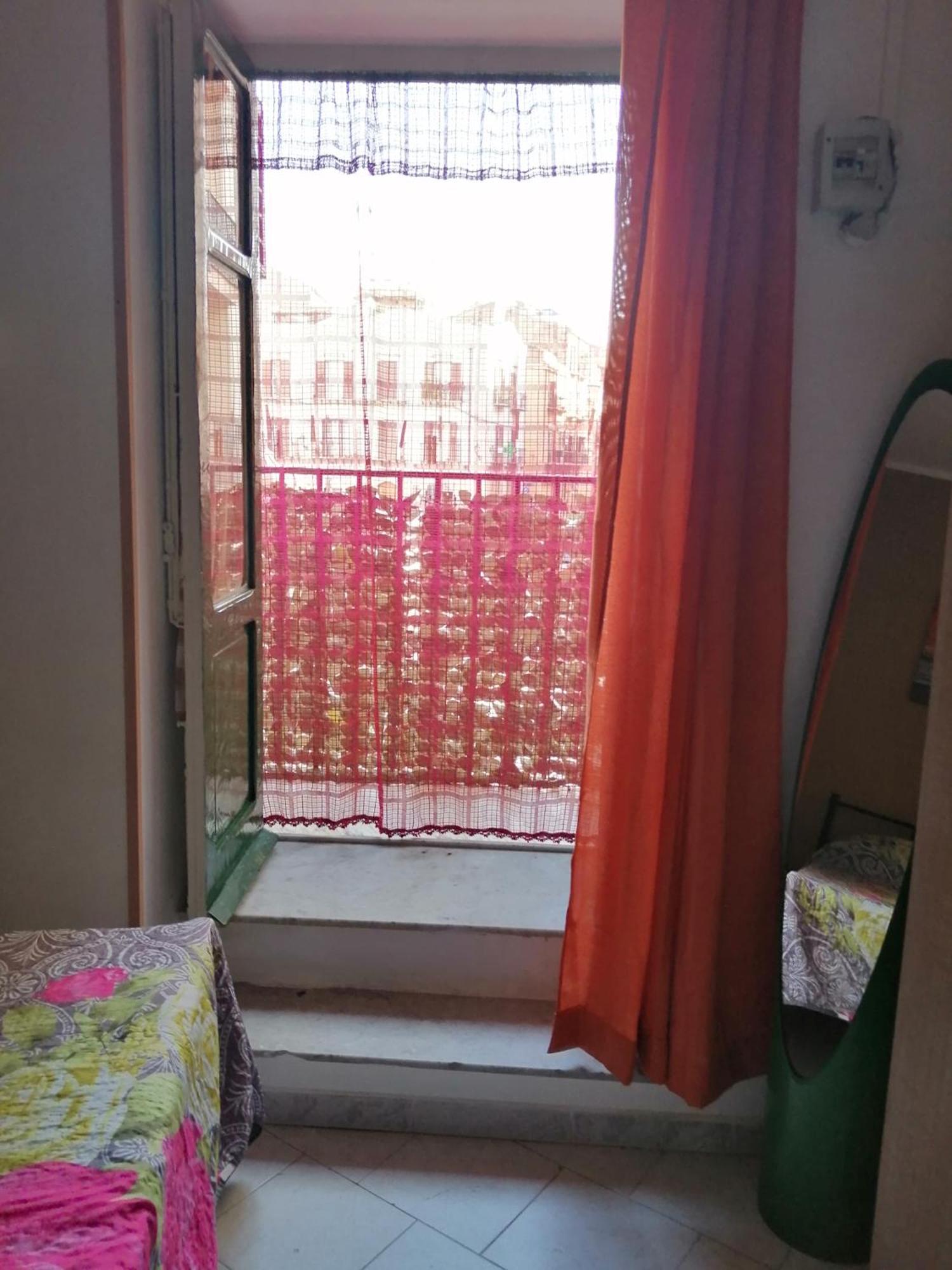 Room Holiday "Al Centro Storico" Palermo Luaran gambar