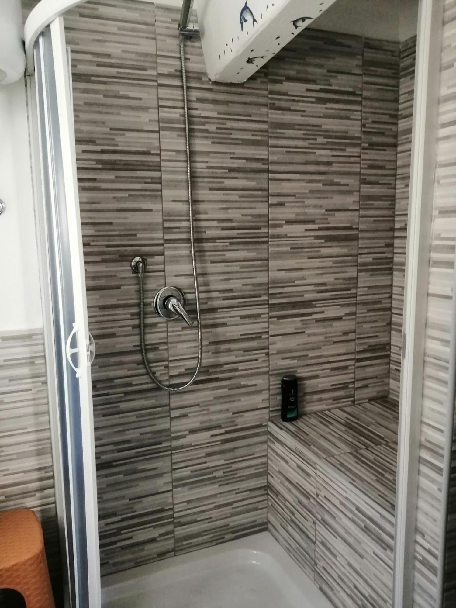 Room Holiday "Al Centro Storico" Palermo Luaran gambar